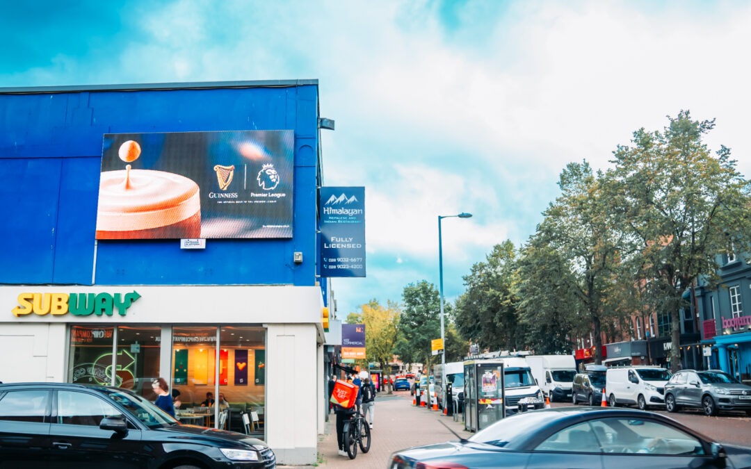 Digital Outdoor Advertising: The Ultimate Guide for Marketers in 2024